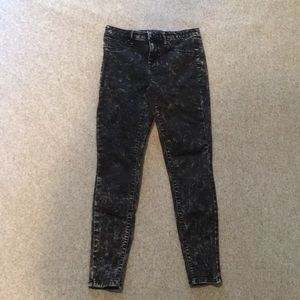 This is a pair of mossimo Jeans.